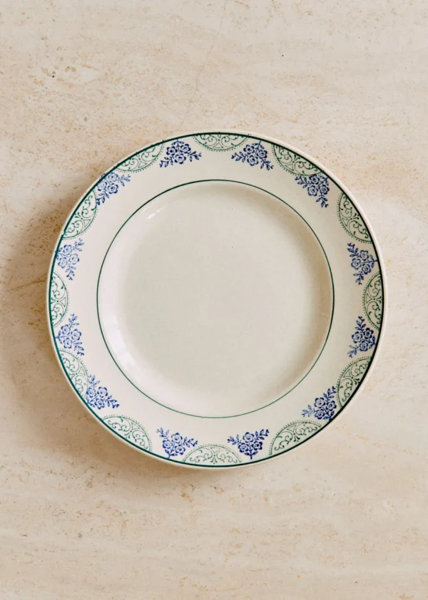 Assiettes Anciennes, Fresque-Sezane Shop