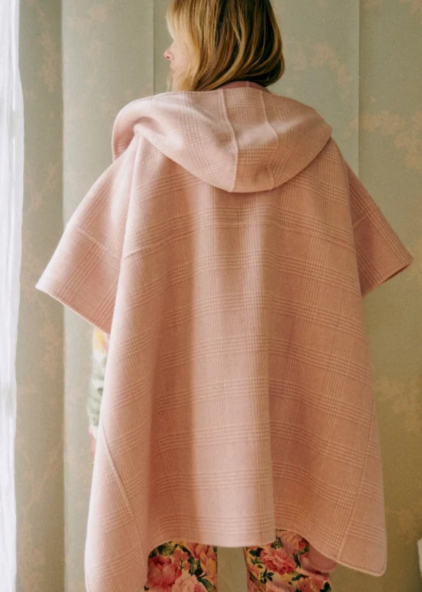 Cape Donovan-Sezane Outlet