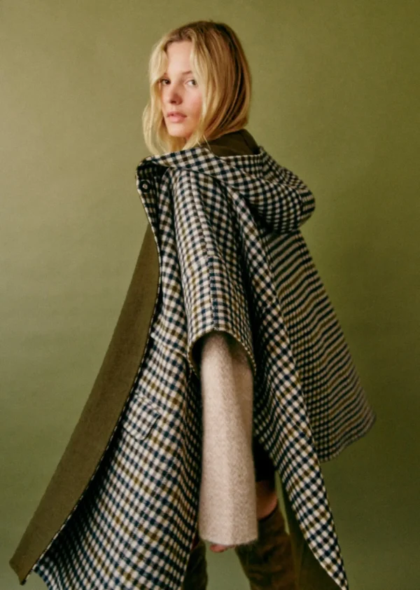 Cape Donovan-Sezane Outlet