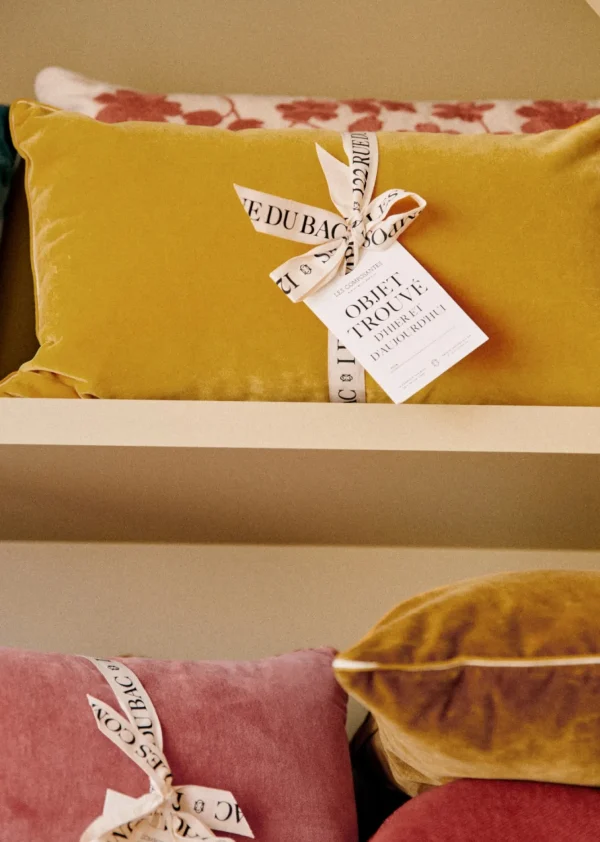 Coussin Velours Édition -  Petit Modèle-Sezane Fashion