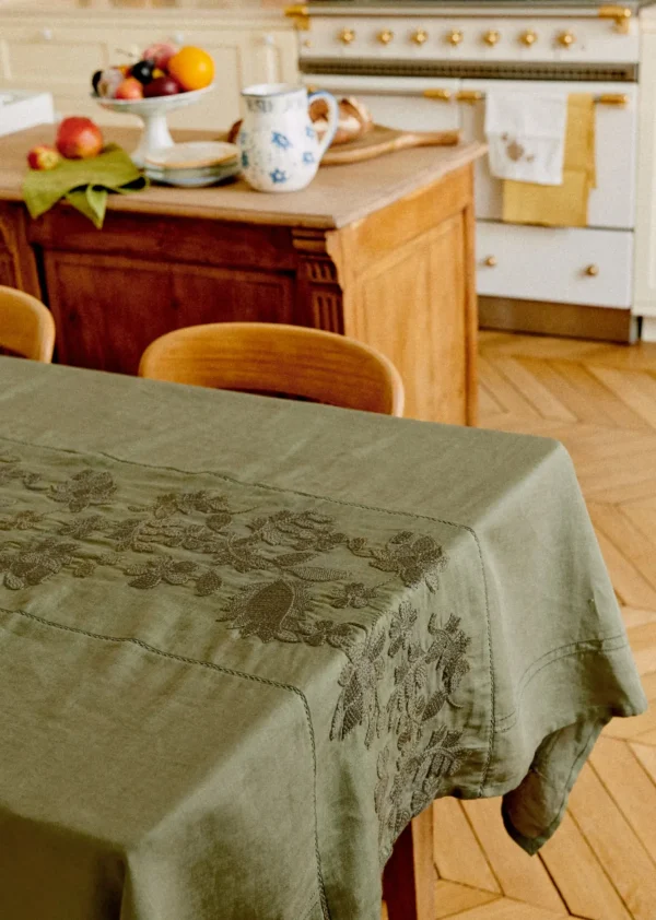 Nappe Brodée-Sezane Store