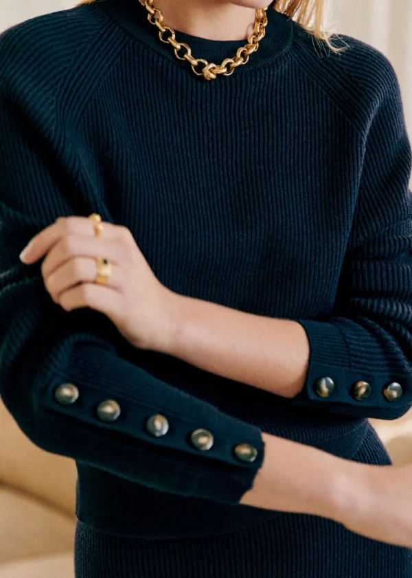 Pull Sami-Sezane Online