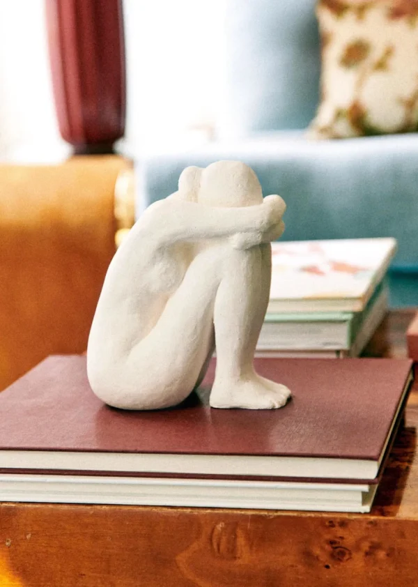 Sculpture Guénolée Courcoux - Femme Assise Petit Modèle-Sezane Sale