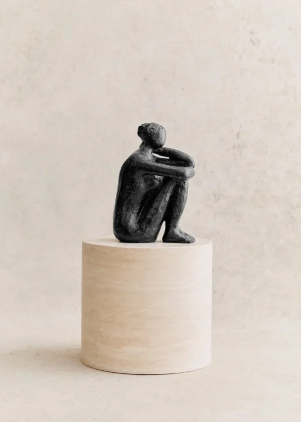 Sculpture Guénolée Courcoux - Femme Dans Ses Pensées Grand Modèle-Sezane Cheap